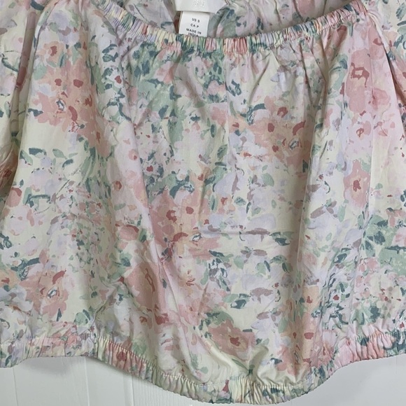 H&M - NWT Light Floral Crop Top Size Small - Picture 3 of 7